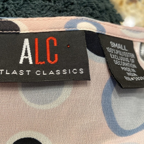 ALC pullover top - Picture 8 of 8